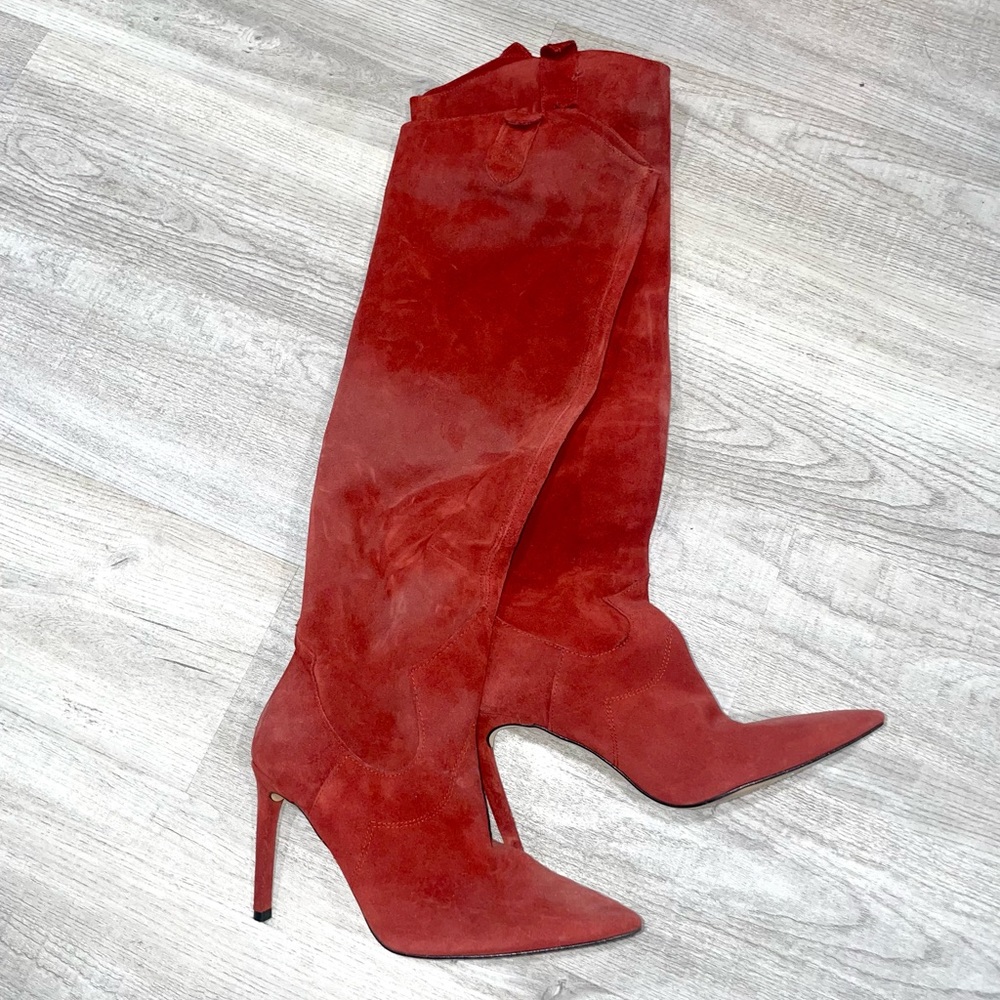 Suade red heel boots
